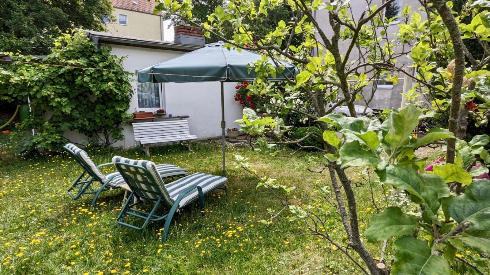Grosse Ferienwohnung Mit Loggia Und Garten In Cottbus Exterior photo